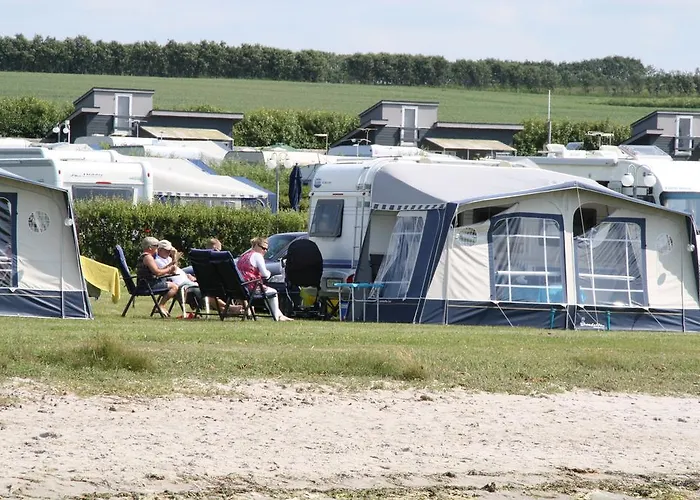 酒店 Camping And